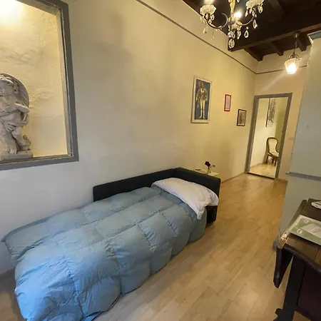 Apartament Ghibellina 4 *